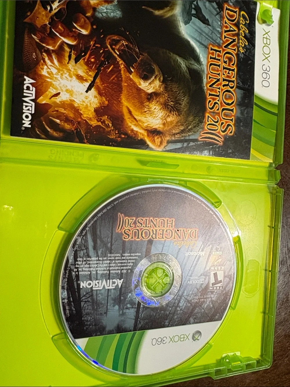 Rock Band & Cabela's Dangerous Hunts 2 Game Bundle - Green Cases